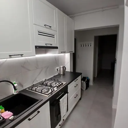 Euro Apartment *